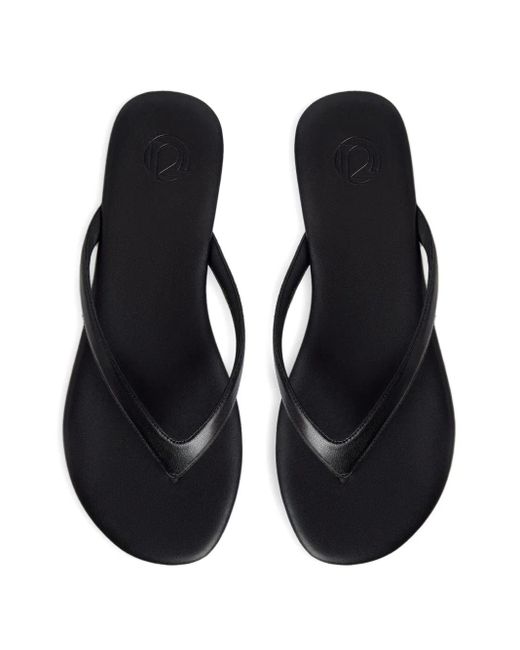 12 STOREEZ Black Leather Flip-Flops