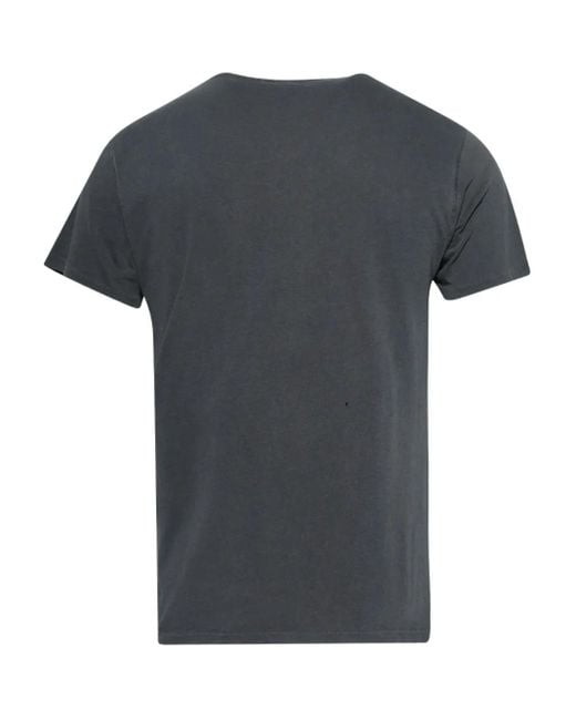 MadeWorn Black Lynyrd Skynyrd Skull T-Shirt for men