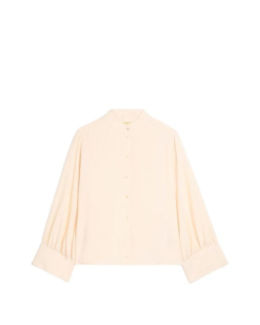 Momoní Natural Franklin Stand-Collar Gathered-Sleeve Shirt