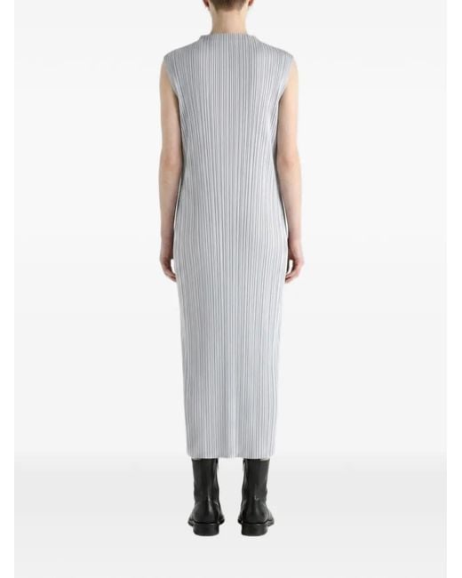 Pleats Please Issey Miyake White Sleeveless Dress