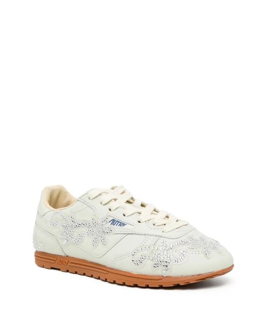 Autry White Windspin Trainers