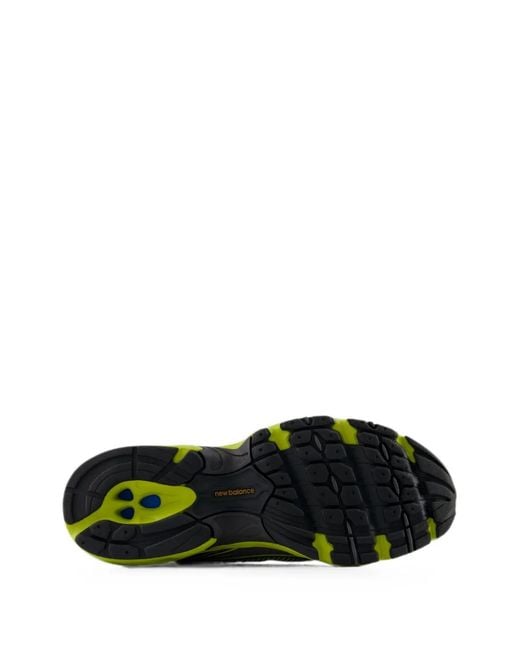 New Balance Green 740 Sneakers