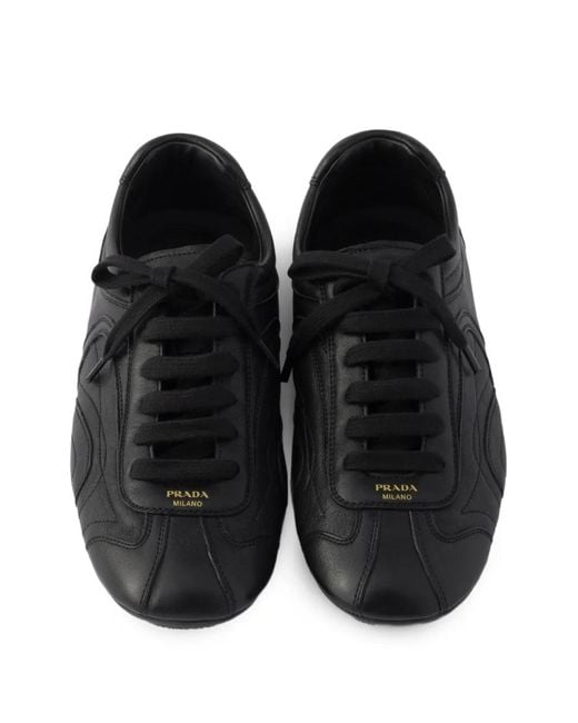 Prada Black Sneakers mit Schnürung