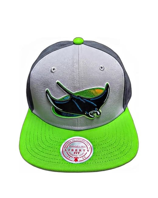 Mitchell & Ness Green Rays Cap for men