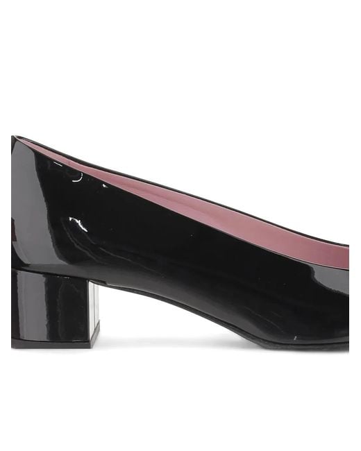 CAREL PARIS Black Leather Pumps