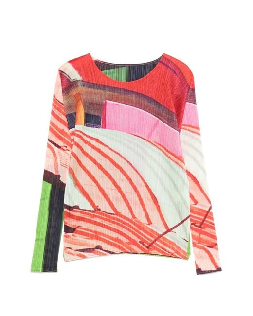 Pleats Please Issey Miyake Red Pleated T-Shirt