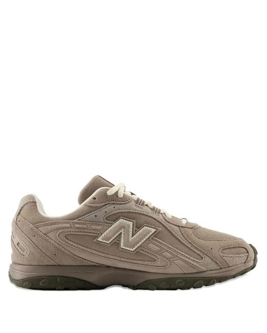 Sneakers 204L di New Balance in Brown