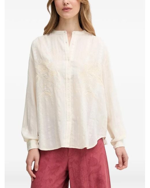 INTROPIA White Floral-Embroidered Blouse