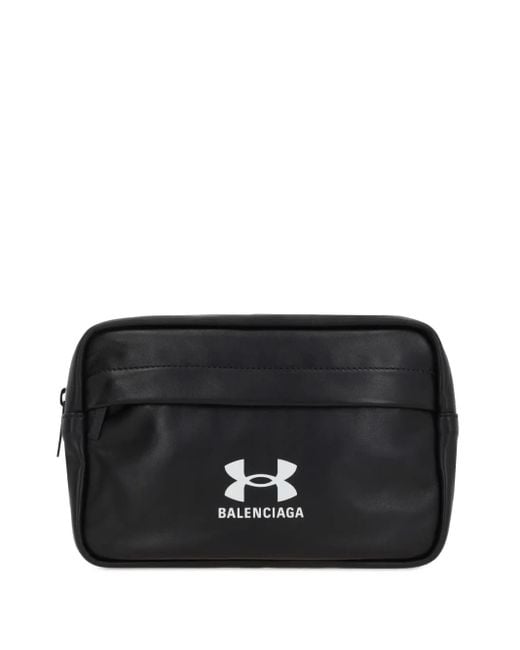 X Under Armour Trousse Da Bagno di Balenciaga in Black da Uomo