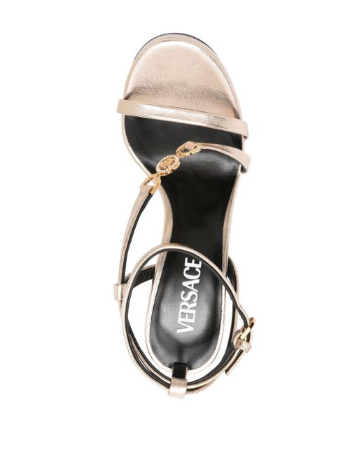 Sandales en cuir Medusa 110 mm à ornements en cristal Versace en coloris White