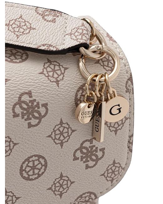 Guess Daryna ロゴプレート ショルダーバッグ Natural