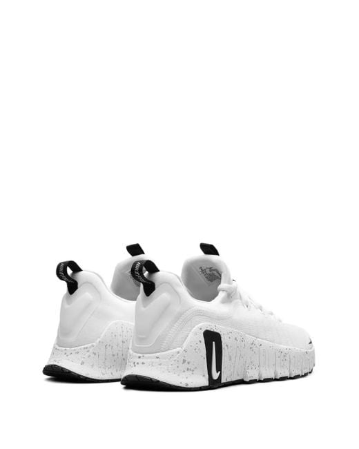 Nike White Free Metcon 6 /Metallic/Light Smoke/ Sneakers