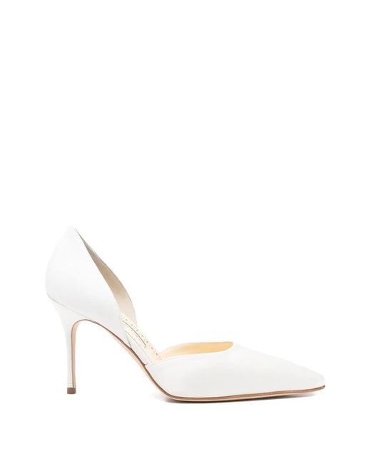 Manolo Blahnik White Taylerbinu Pointed Heeled Pumps