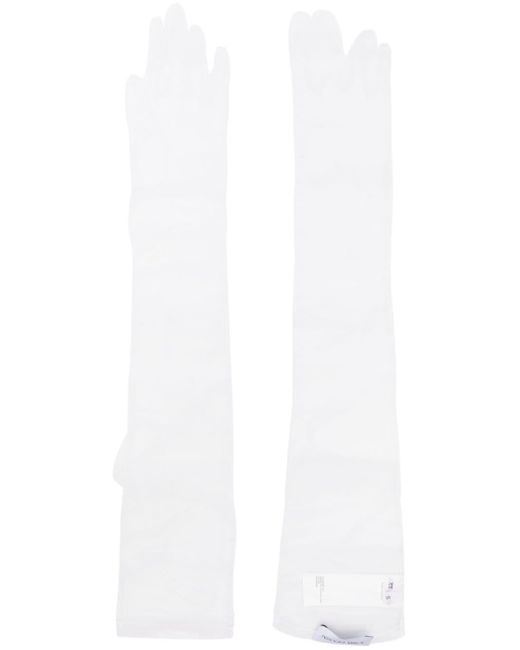 Ioana Ciolacu Lange Handschoenen in het White