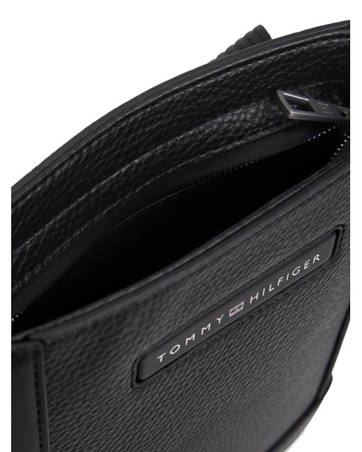 Tommy Hilfiger Black Logo-Plaque Messenger Bag for men