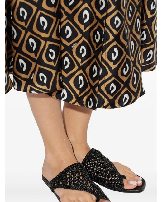Agl Attilio Giusti Leombruni Black Elsy Woven Thong Sandals