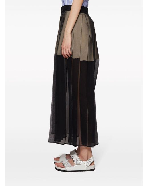 Falda con diseño de capas Sacai de color Black