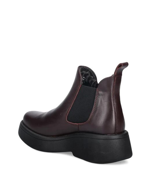Fly London Black Pull-On-Style Chelsea Boots