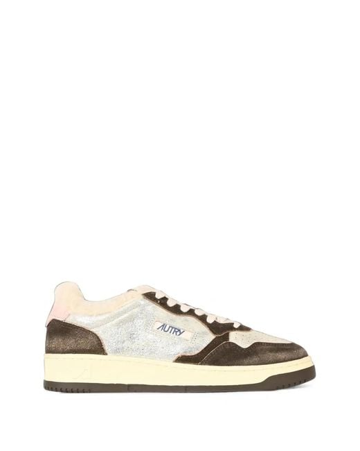 Autry White Medalist Low Sneakers
