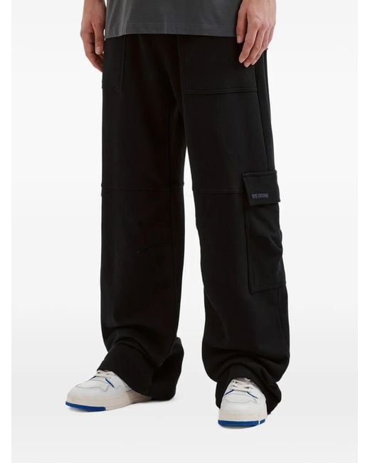 we11done White Logo-Patch Cargo Pants for men