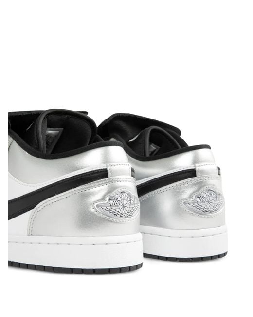 Nike White Air Jordan 1 Low Se Sneakers for men