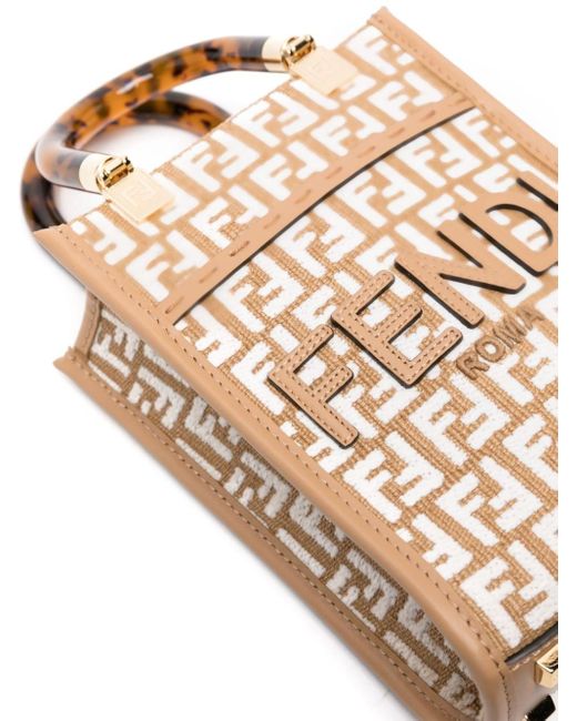Mini sac à main Zucca à patch logo Fendi en coloris Metallic