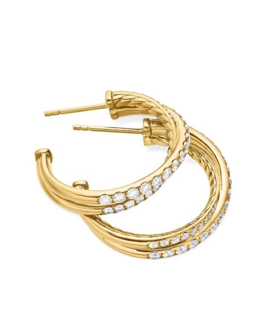 Pendientes de aro Crossover de 24 mm en oro amarillo de 18 ct con diamantes David Yurman de color Metallic