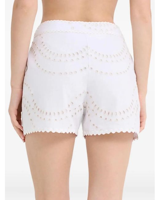 Short À Broderies Et Bords Festonnés Charo Ruiz en coloris White