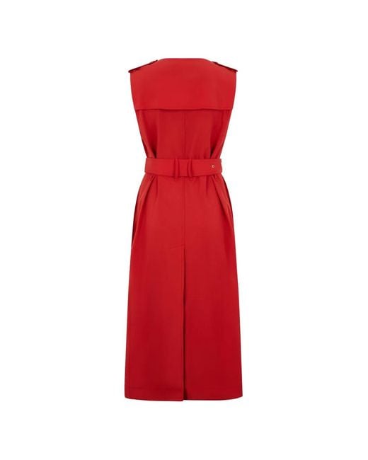 Moorer Red Buttoned Belted Coat