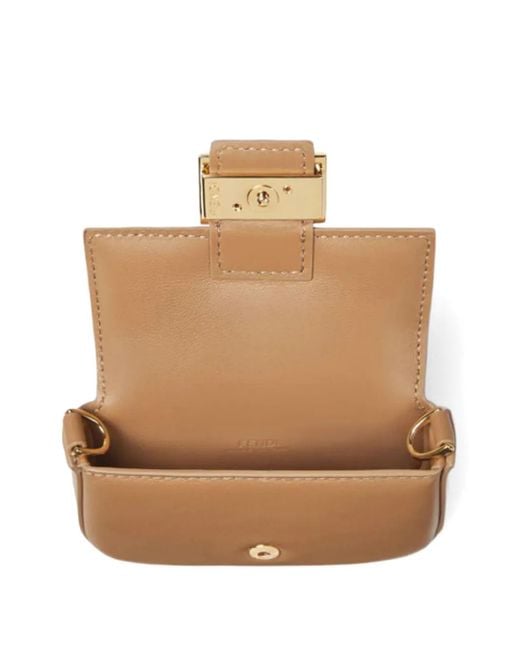 Fendi Baguette Charm Mini-Schoudertas in het Natural