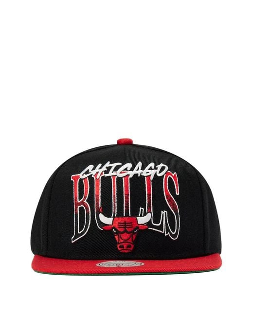 Mitchell & Ness Red Chicago Bulls Rise Up Baseball Cap for men