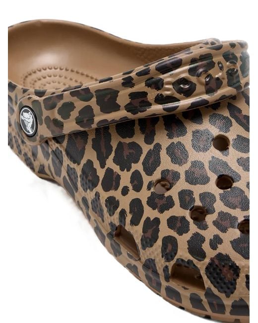 CROCSTM Multicolor Chaussons À Motif Léopard