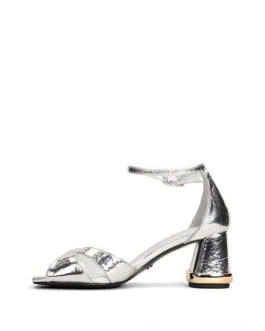 GOLD&ROUGE White Cake Crinkled-Effect Sandals