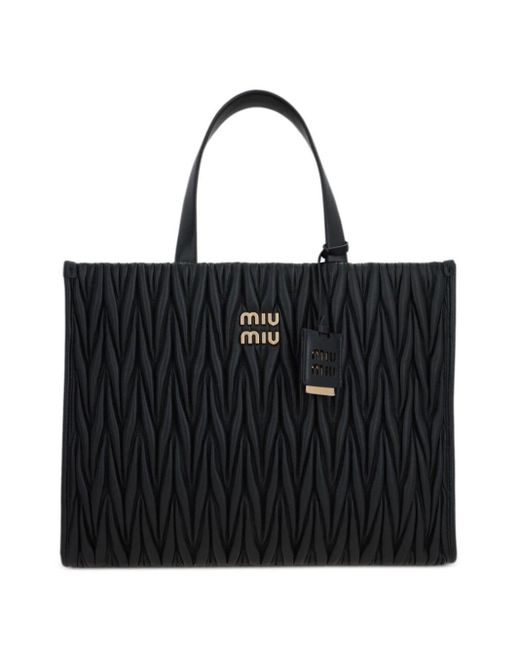 Miu Miu Black Handtasche aus Matelassé