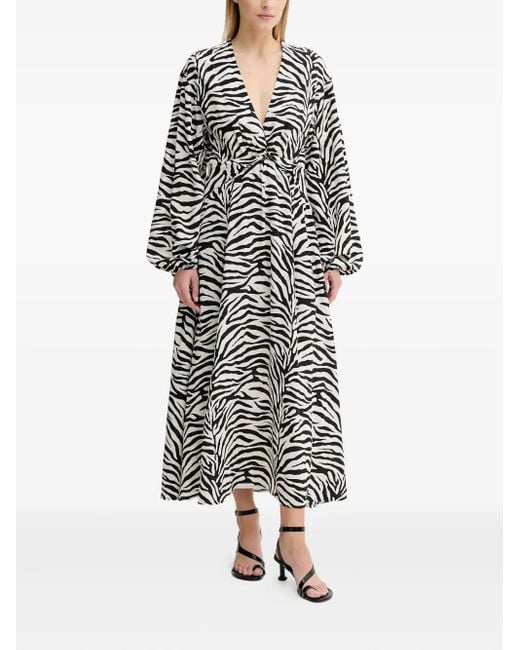 Gestuz White GZveva Maxikleid mit Zebra-Print
