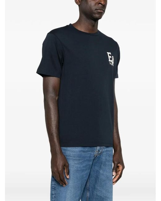 Emporio Armani メンズ ブラック エンブレム Tシャツ 【公式通販】