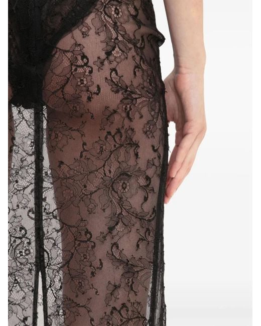 Falda midi con encaje Chantilly Victoria Beckham de color Black