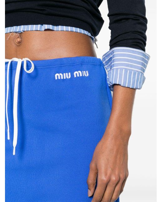 Falda de tubo con logo bordado Miu Miu de color Blue