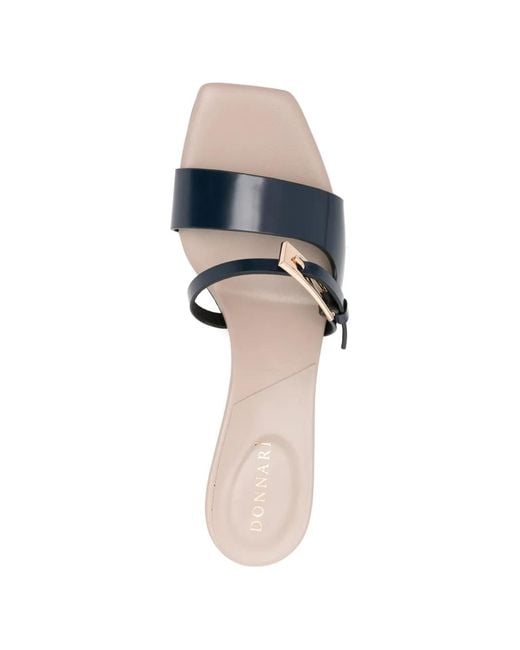 DONNARì White Buckle-Fastening Leather Sandals