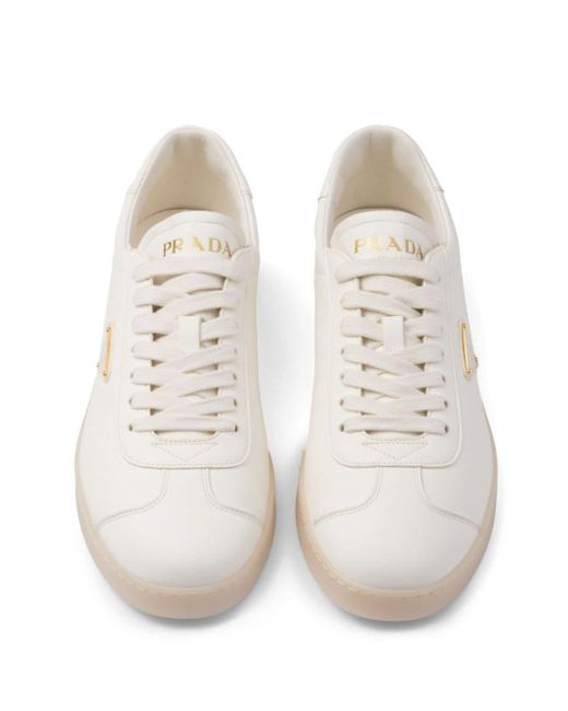 Prada Leren Sneakers Met Logo-reliëf in het White voor heren