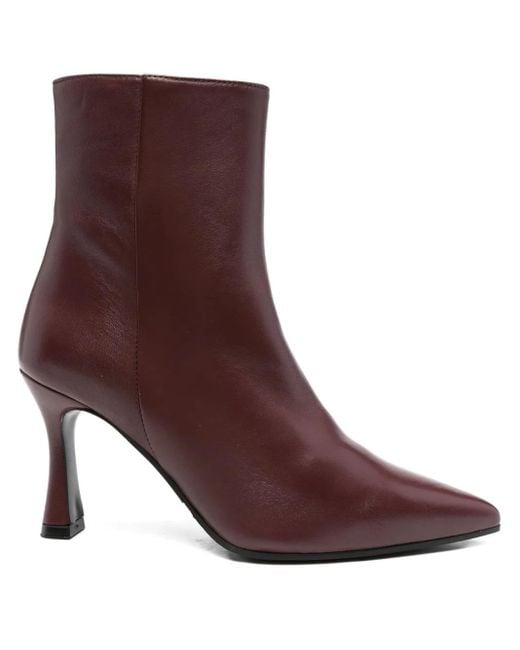 Evaluna ポインテッドトゥ ブーツ Brown