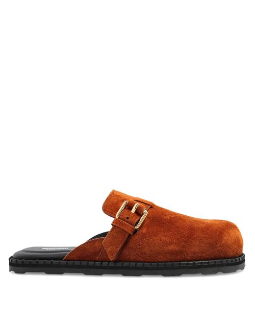 Moschino バックル スエードパンプス Brown