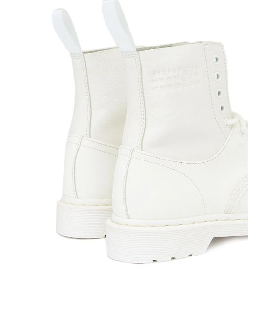 MM6 by Maison Martin Margiela White X Dr. Martens 1460 Stiefel