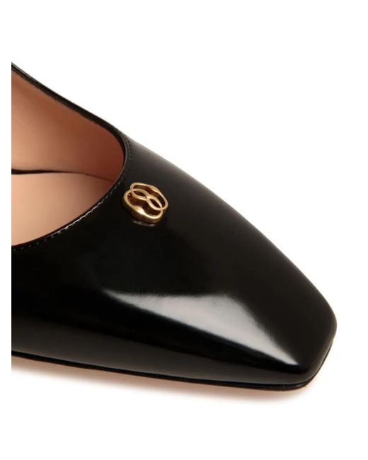 Bally Black Emblem-Plaque Leather Pumps