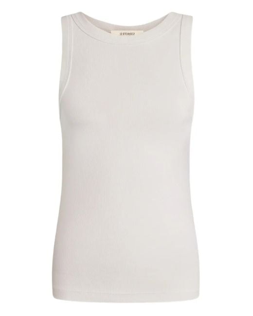 12 STOREEZ White Ribbed Tank Top
