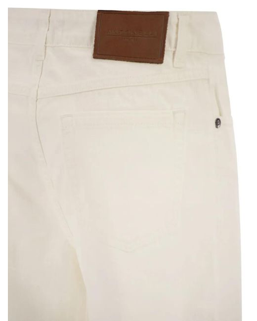 Vaqueros Anchos Antonelli de color White