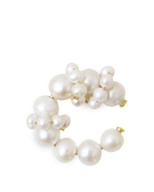 Ear Cuff Con Perle di Completedworks in White