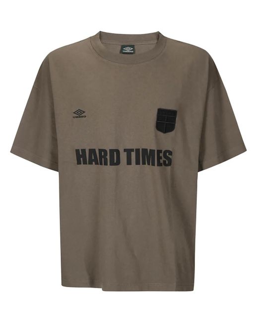 メンズ Umbro Hard Times Tシャツ Gray