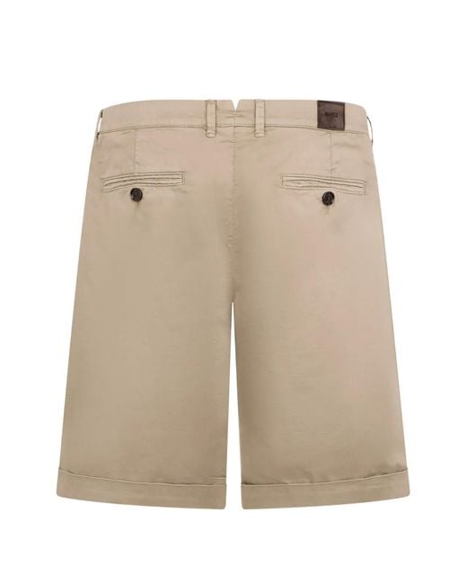 Moorer White Cuffed Pleated Shorts for men