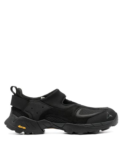 Roa Black Sandal Low-Top Sneakers
